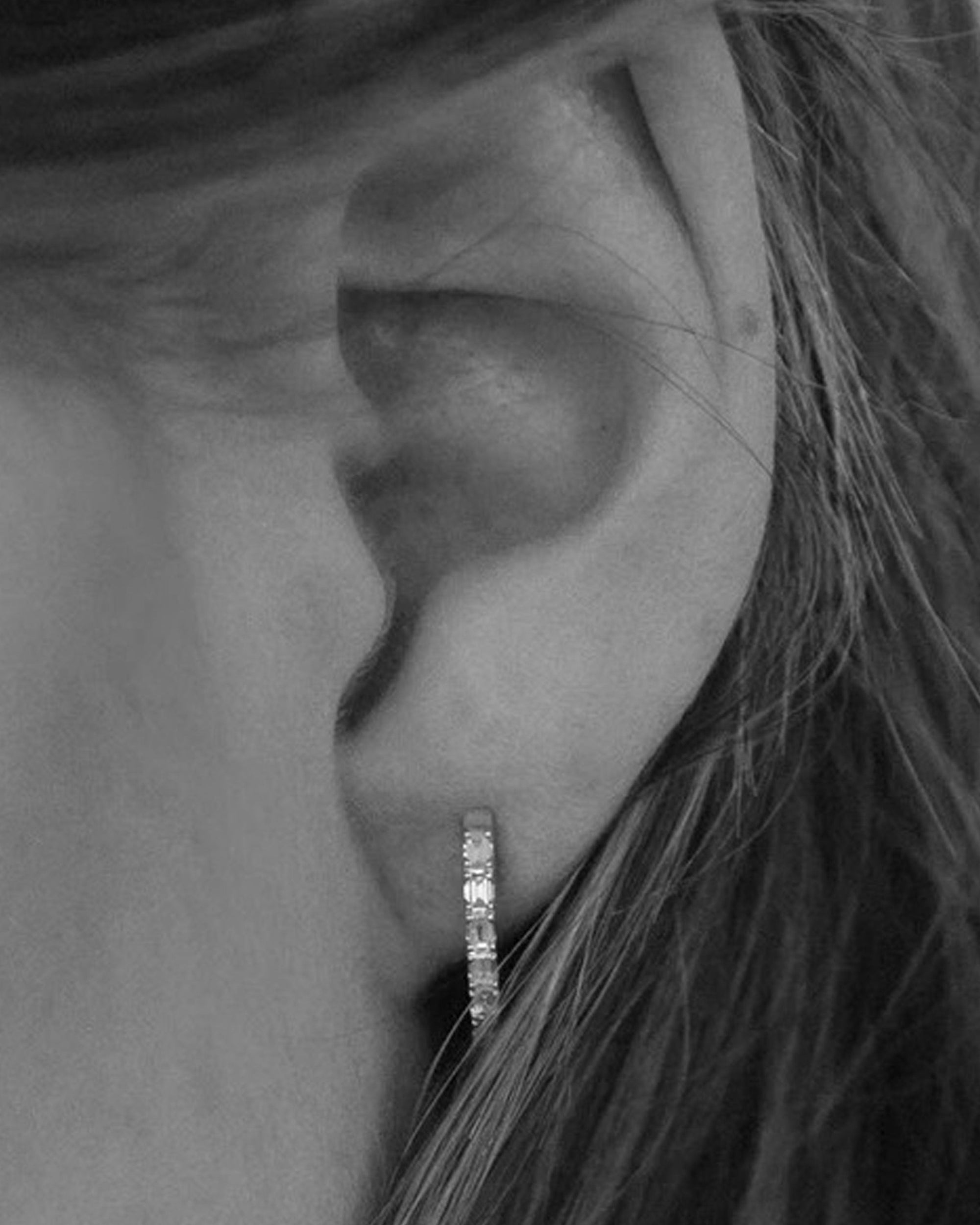 Amalfi Sapphire Hoop Earrings in 18k Gold Vermeil