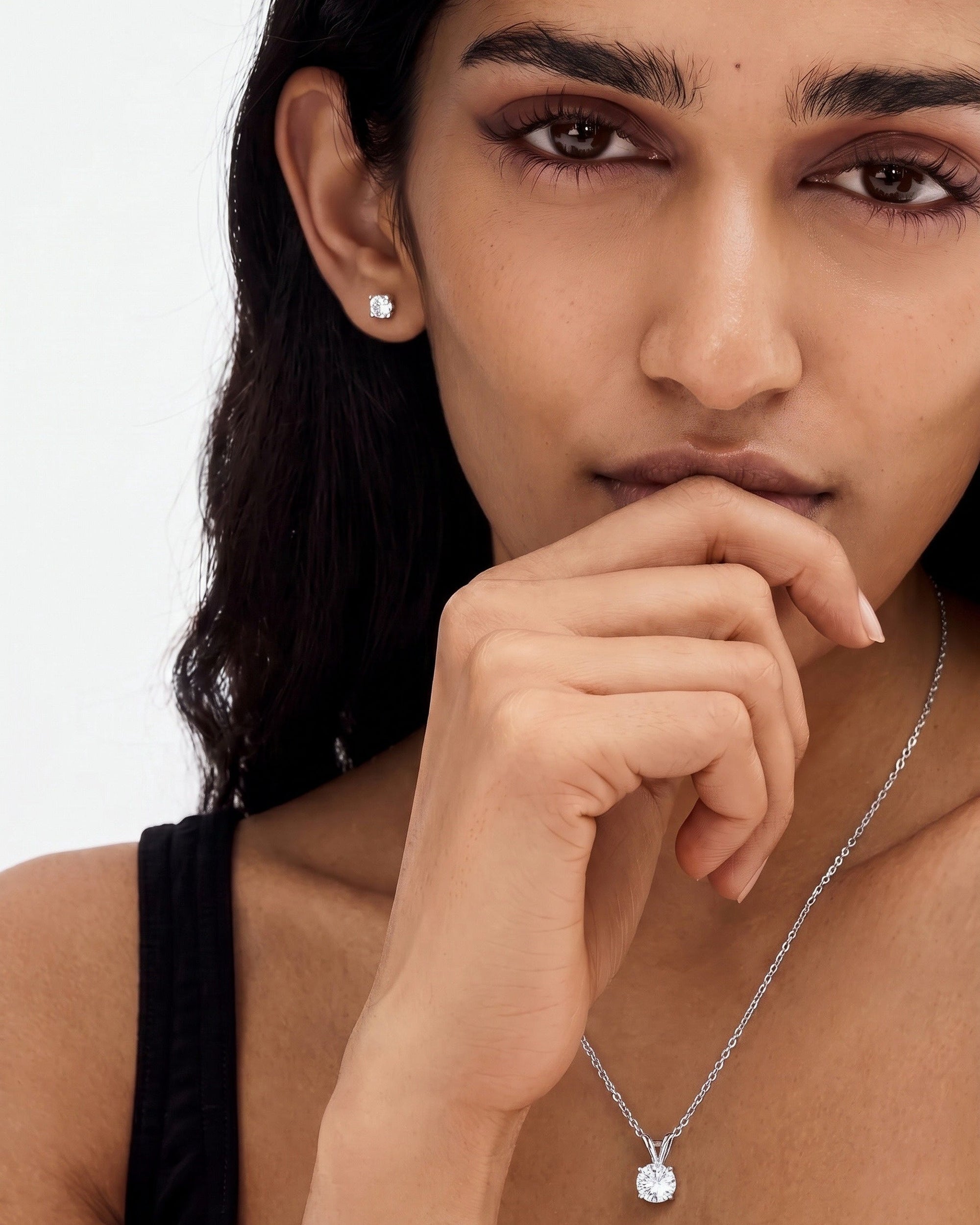 Como Round White Sapphire Stud Earrings